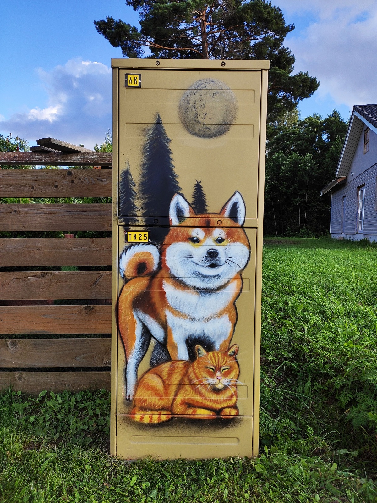 Koera ja kassi grafiti